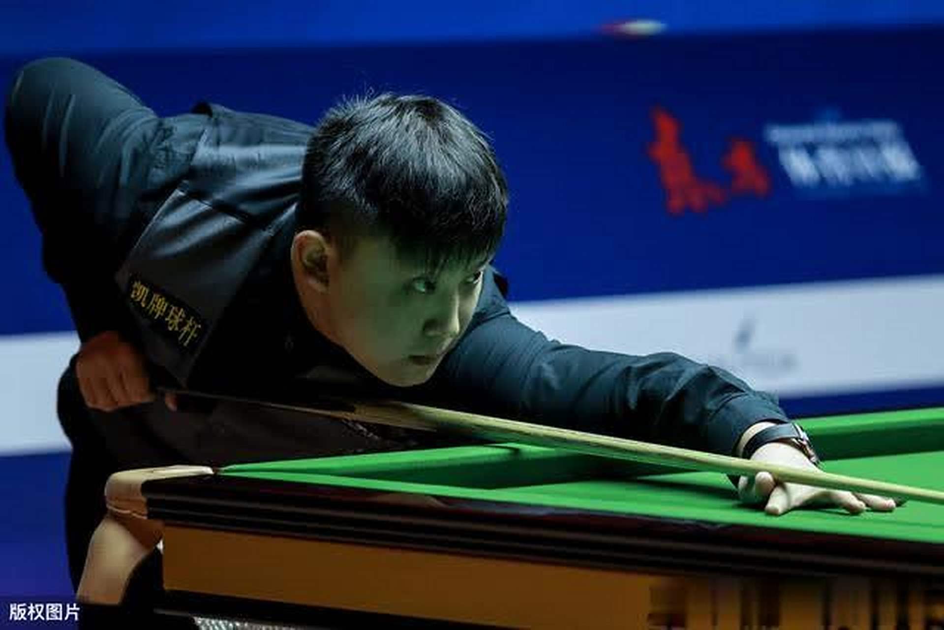 在技术上的 在技术上的